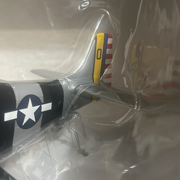 SpecCast Airplane Model - Picture 9 of 9